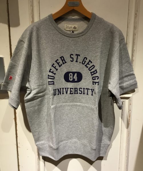 COLLEGE PRINT SWEAT TEE