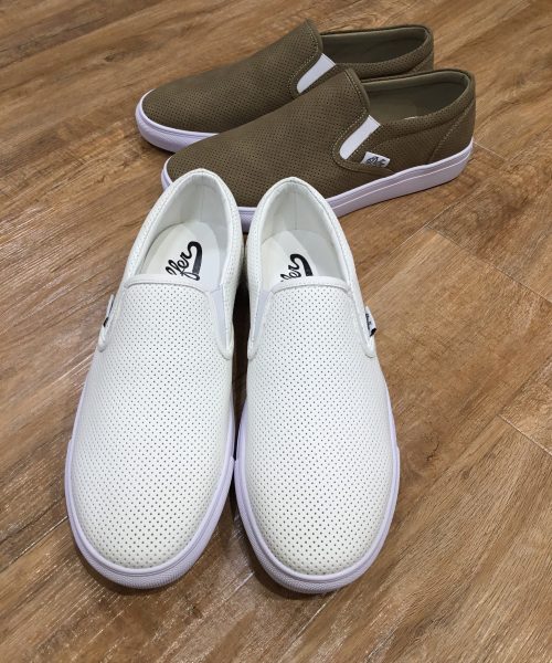 【Safari掲載】PUNCHING SLIP-ON